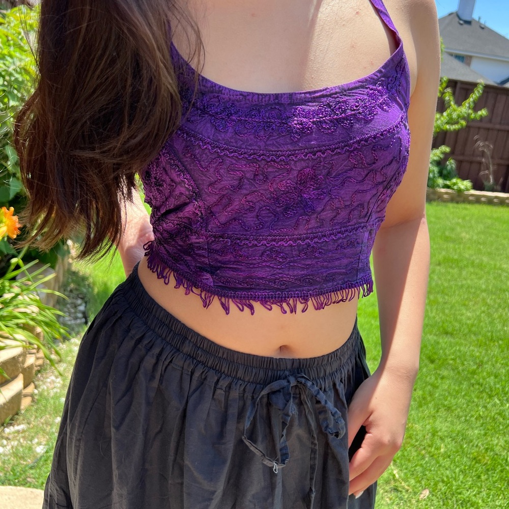 Open Back Halter Crop Top - Picture 10 of 12